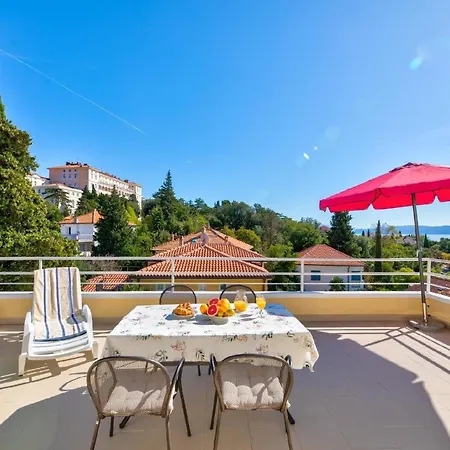 Apartment Fuer 4 Personen Ca 50 Qm In Crikvenica, Kvarner Bucht Und Umgebung